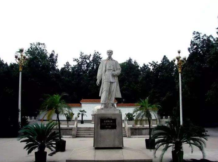 西柏坡红色培训基地 -白求恩柯棣华纪念馆